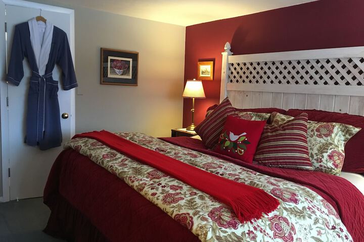Room 118 of 148