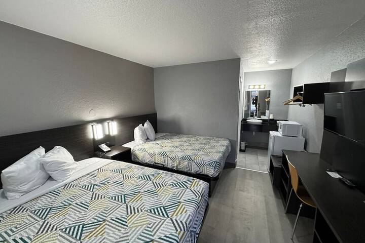 Room 16 of 17