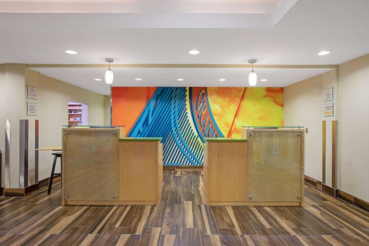 Hotel Interior 10 of 52