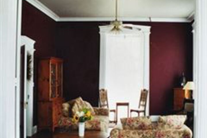 Stoltzfus Bed & Breakfast