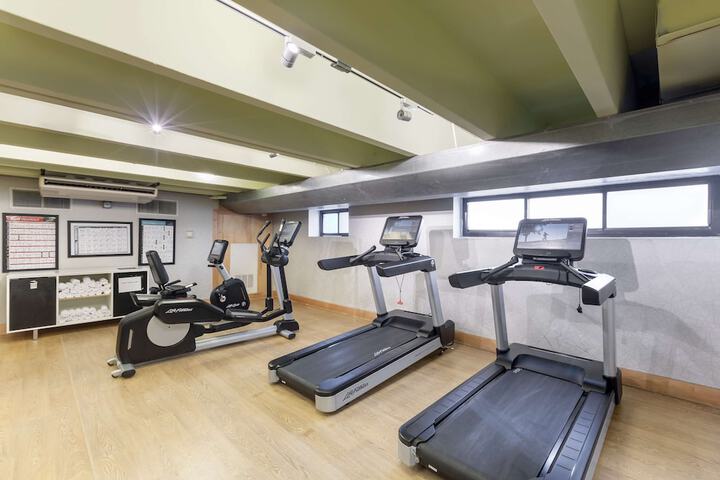 Health and Fitness 56 of 59