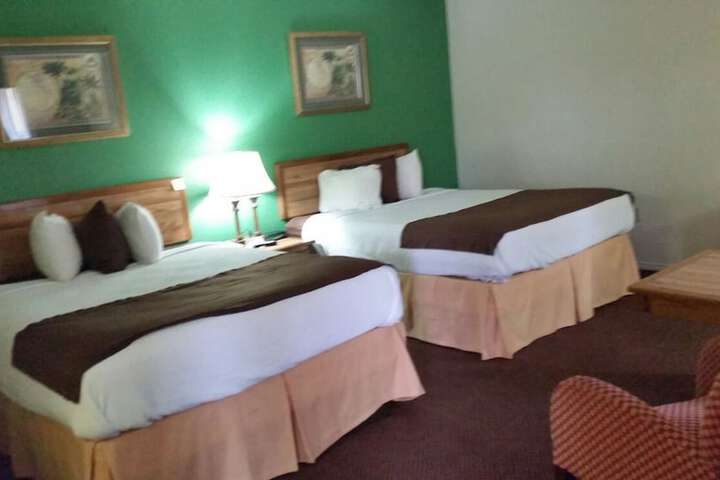 Room 18 of 42