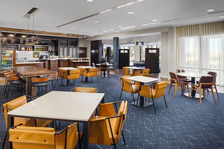 Courtyard by Marriott Phoenix Mesa Gateway Airport
