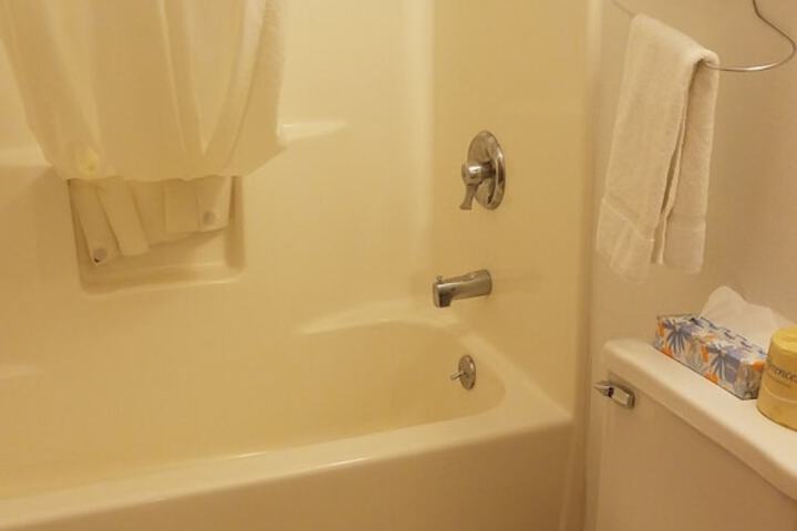 Room 16 of 31