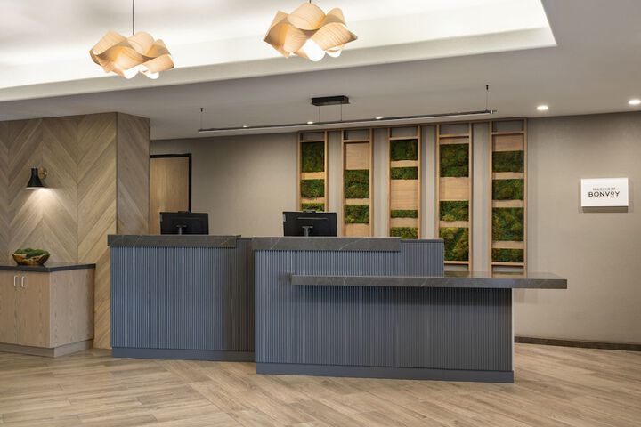 Fairfield by Marriott Inn & Suites Fresno River Park