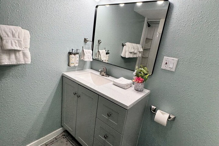 Room 141 of 155