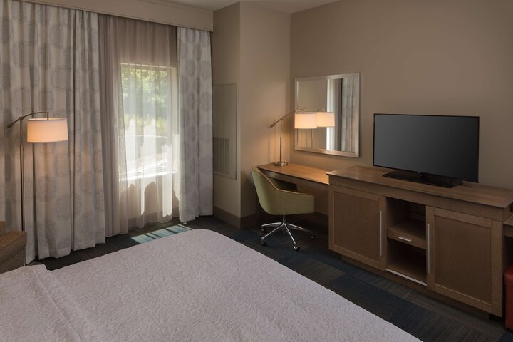 Room 31 of 46