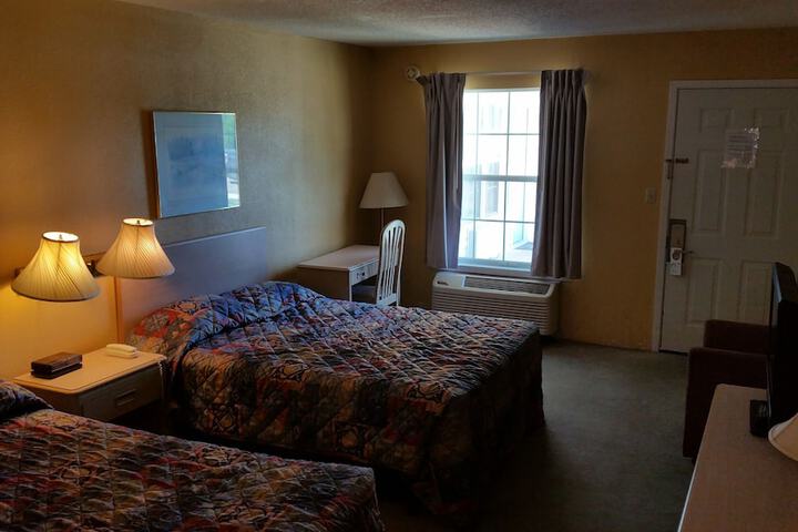 Room 19 of 46