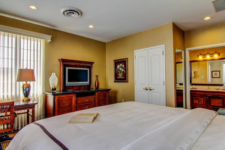 Room 40 of 71