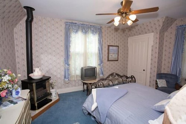 Room 17 of 52