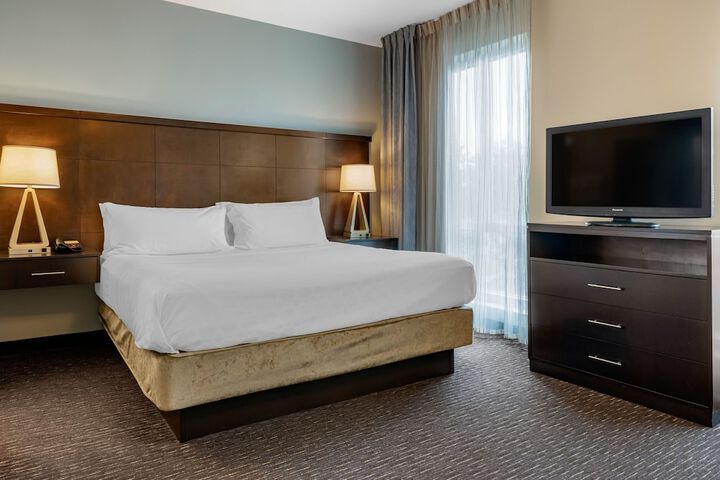 Staybridge Suites St. Petersburg Downtown by IHG