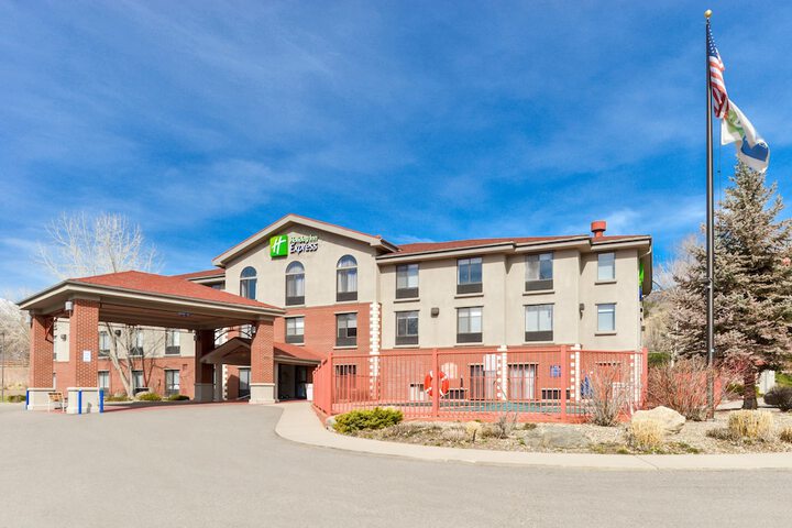 Holiday Inn Express Glenwood Springs by IHG