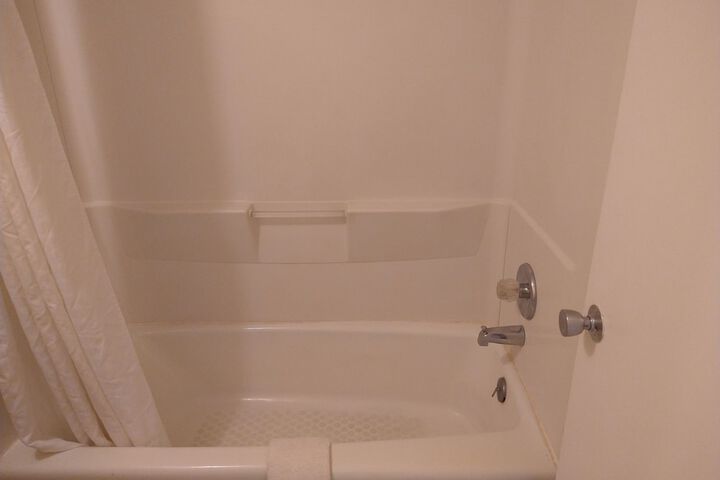 Room 78 of 126