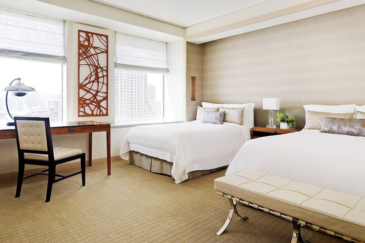 Room 32 of 91