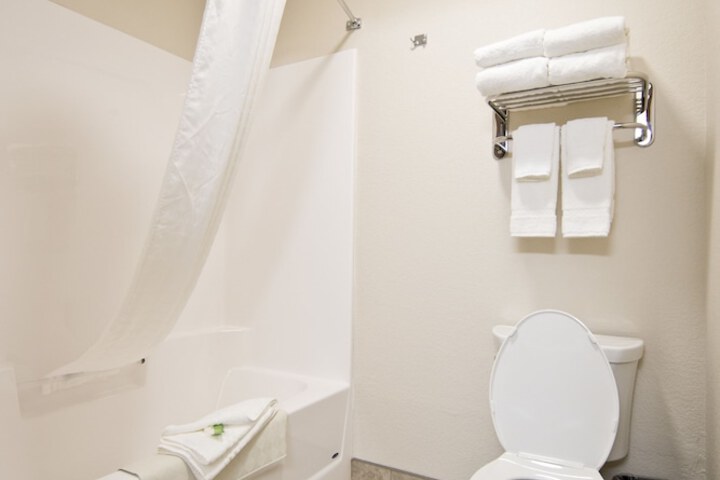 Cobblestone Inn & Suites - Fort Madison