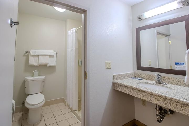 Country Inn & Suites by Radisson Convention Center