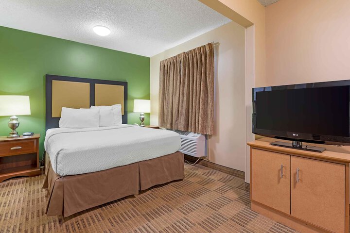 Extended Stay America Suites Cleveland Middleburg Heights