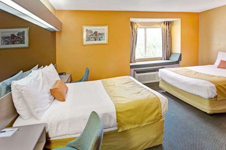 Room 15 of 20