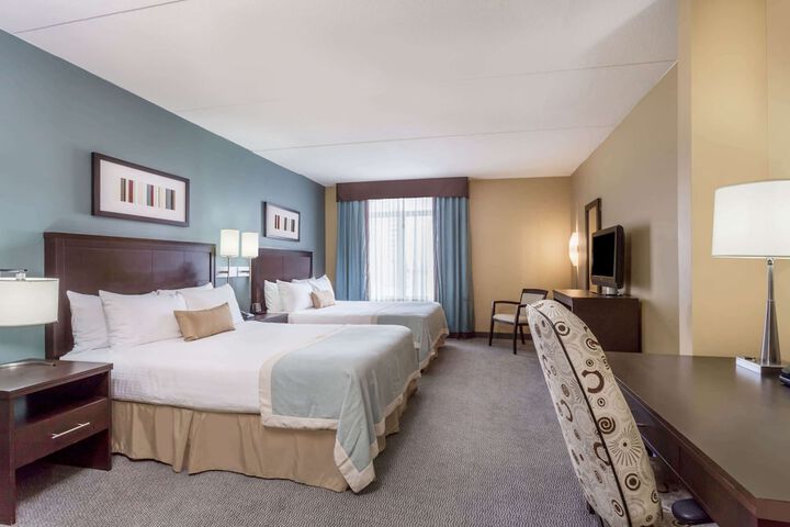 Room 15 of 32