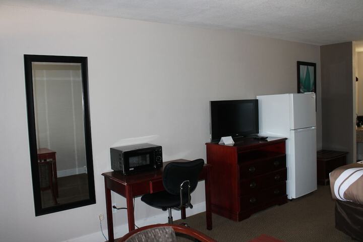 Room 98 of 120