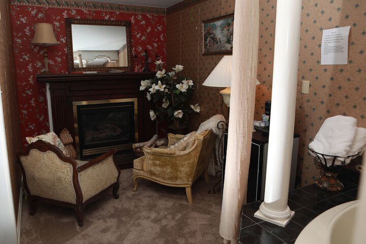 Room 57 of 78