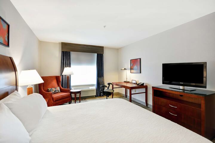 Room 22 of 48