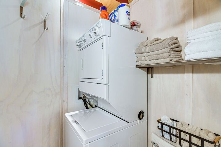 Riverside Retreat in Crosby: Pet Friendly!