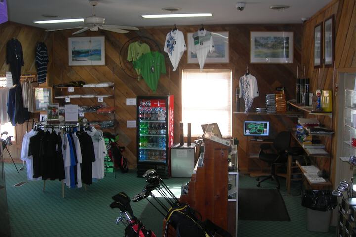 Baneberry Golf and Resort