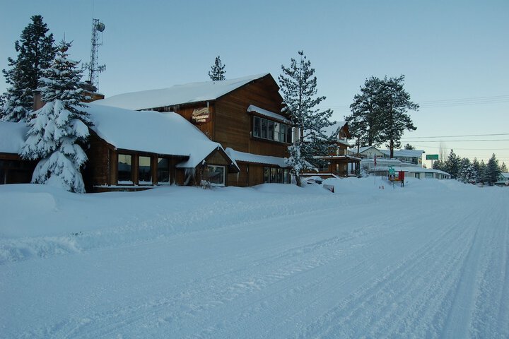 Robinhood Resort