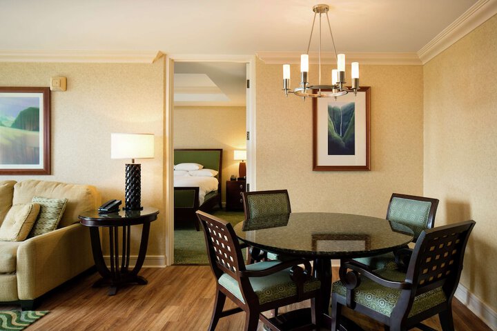 Room 218 of 405