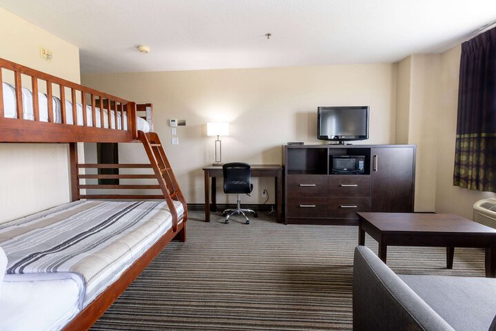 Room 21 of 37