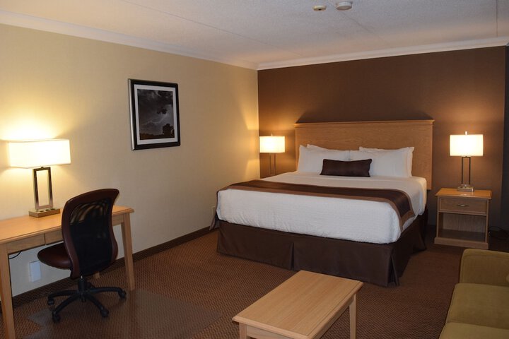 Room 120 of 153