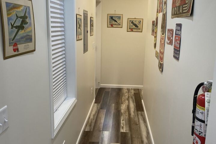 Room 73 of 238