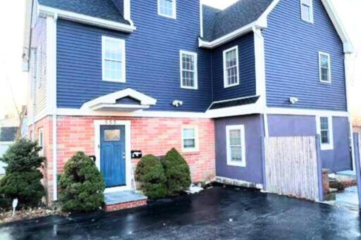 555-2 6BR Quincy - Spacious Apt near Boston - Perry Beach