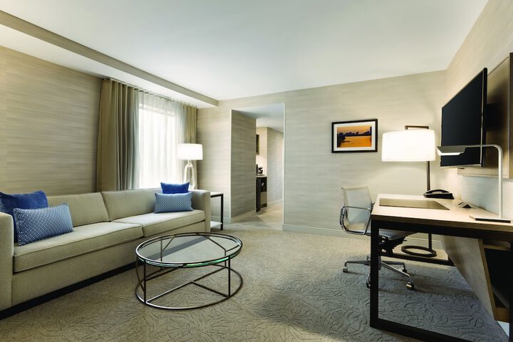 Room 25 of 62