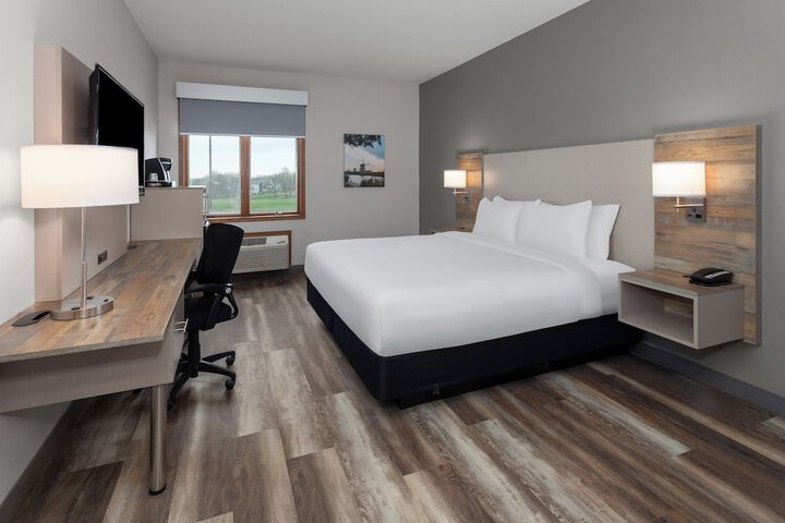 Links Bos Landen Hotel & Spa of Pella Trademark by Wyndham