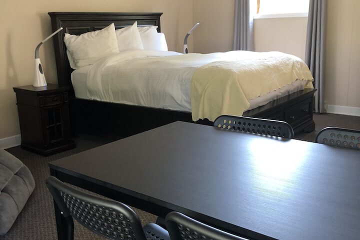 Room 17 of 46