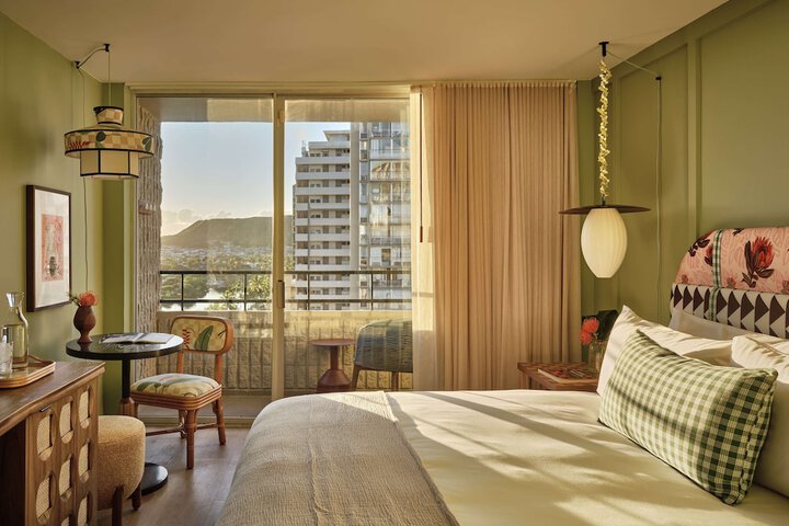 Room 42 of 127