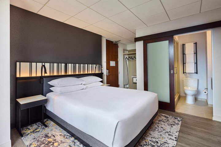 Hyatt Regency Chicago
