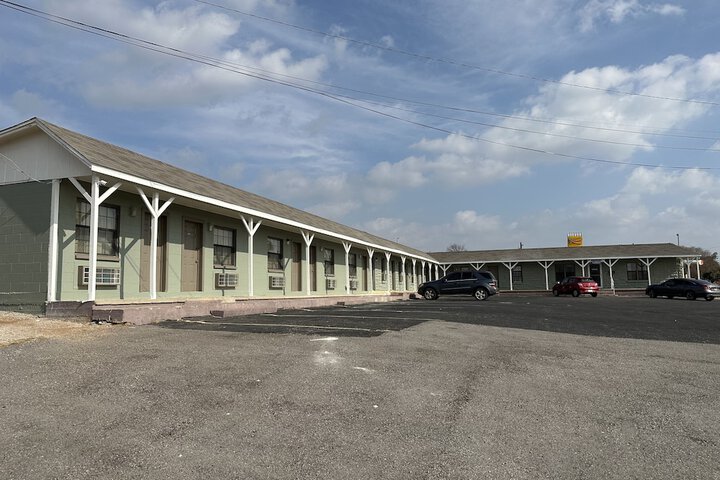 Llano Motel