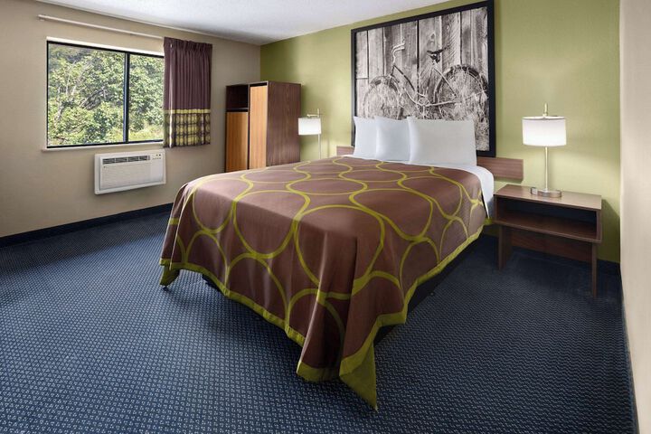 Room 19 of 27