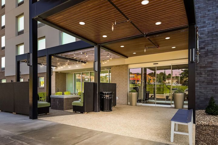 Terrace/Patio 41 of 42