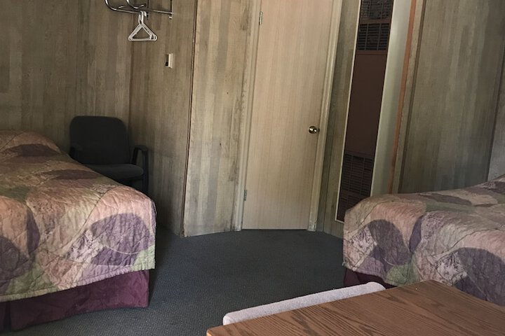 Room 14 of 19
