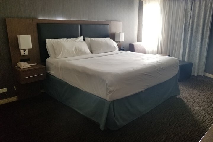 Room 46 of 75