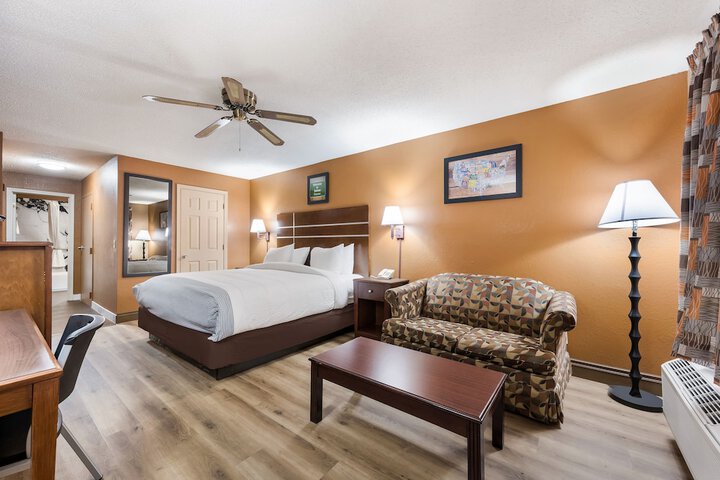 Room 22 of 41