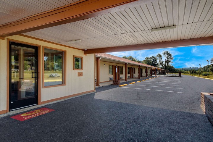Hotel 10 of 40