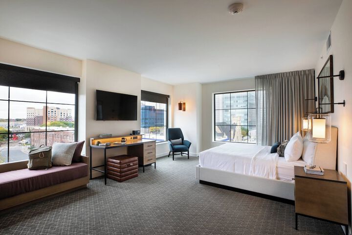 Room 35 of 50
