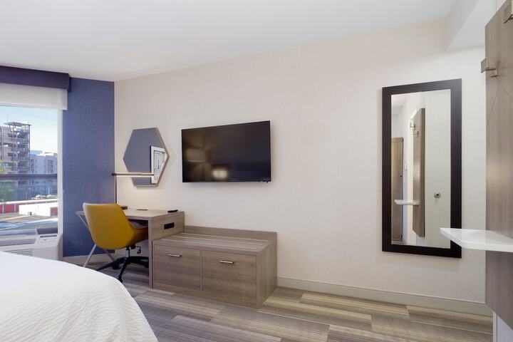 Room 29 of 50