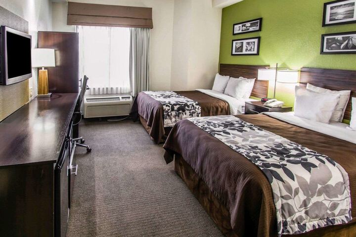 Room 30 of 42