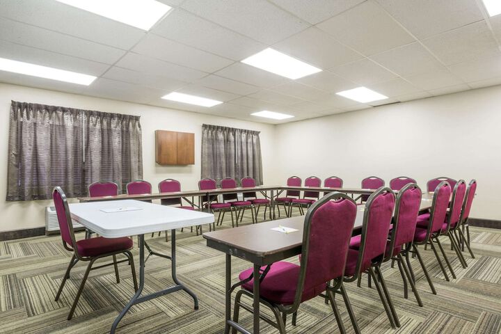 Days Inn by Wyndham Ashland